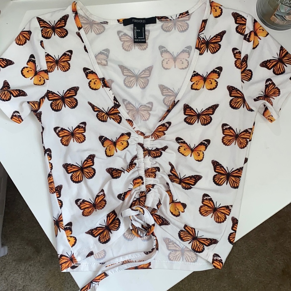 Soft butterfly top